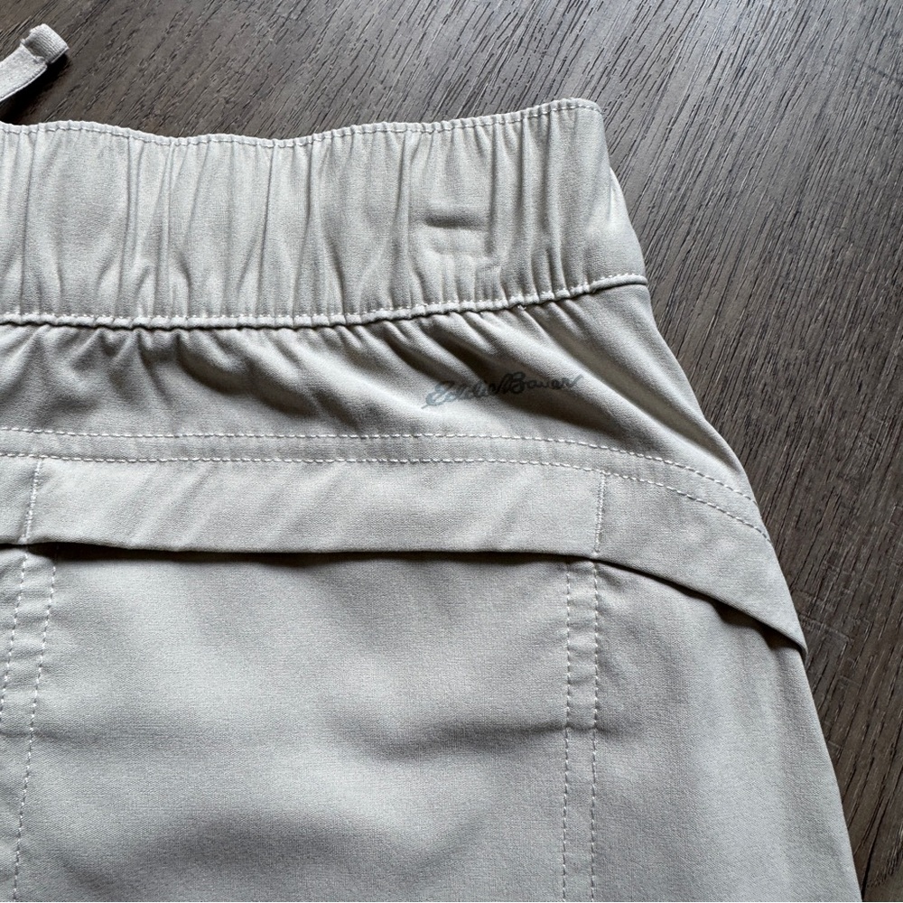 Eddie Bauer Beige Women's Skort - Size 4 - Picture 7 of 9